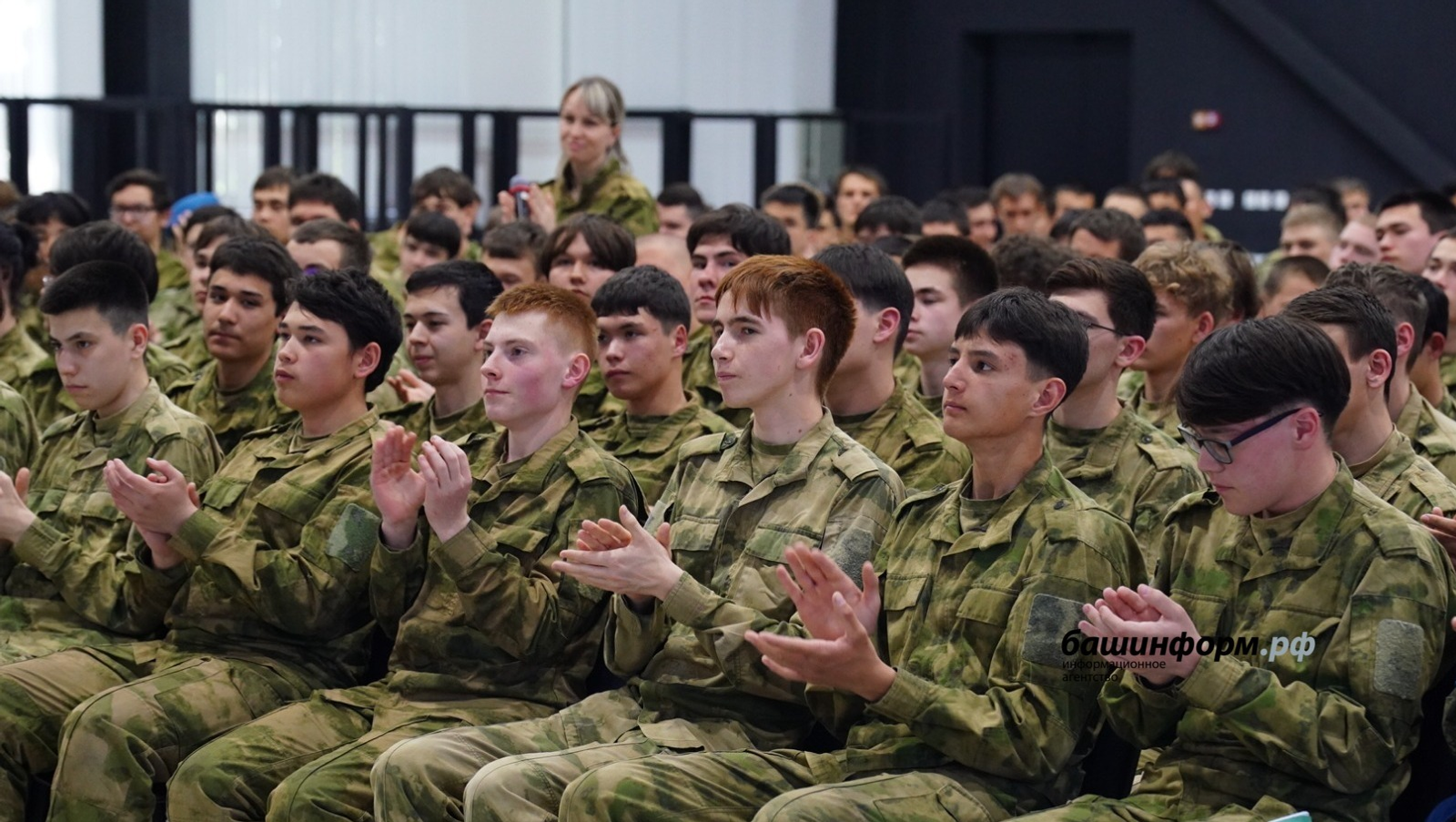 Олег Яровиков