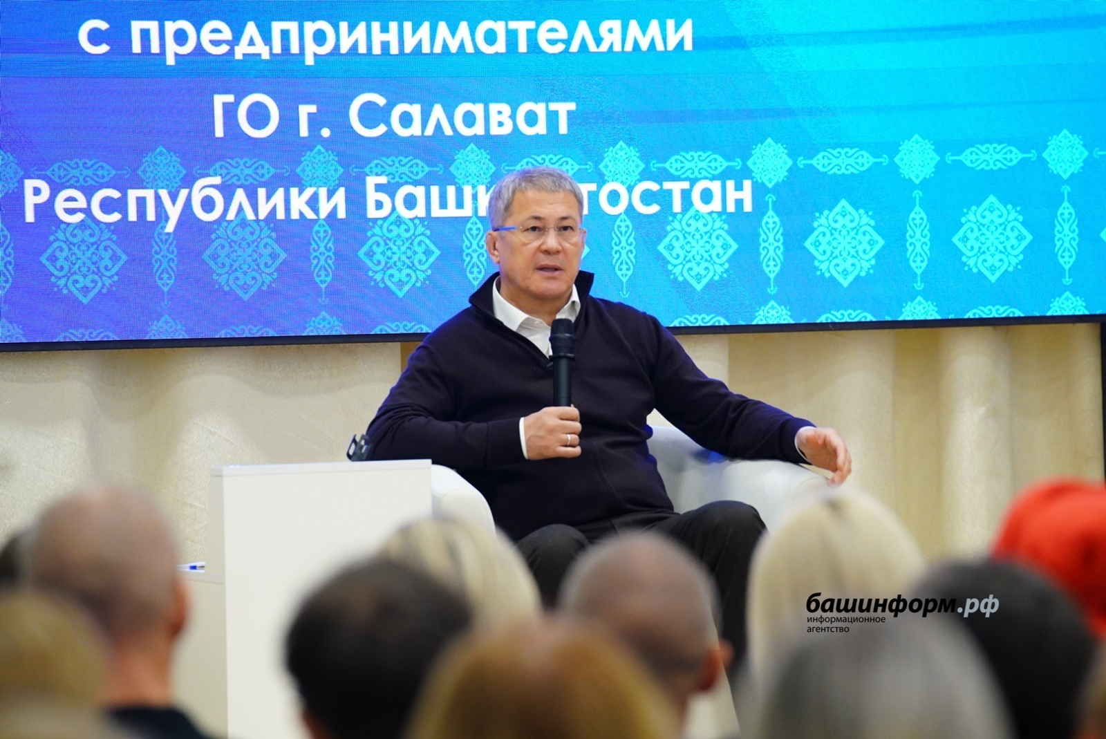 Олег Яровиков