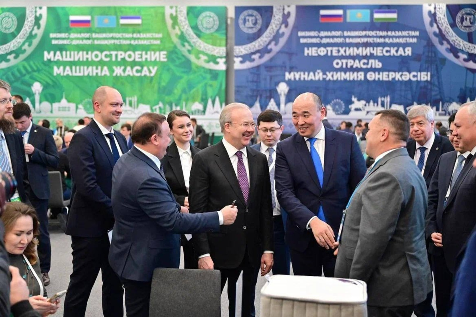 Андрей Назаров, соцсети