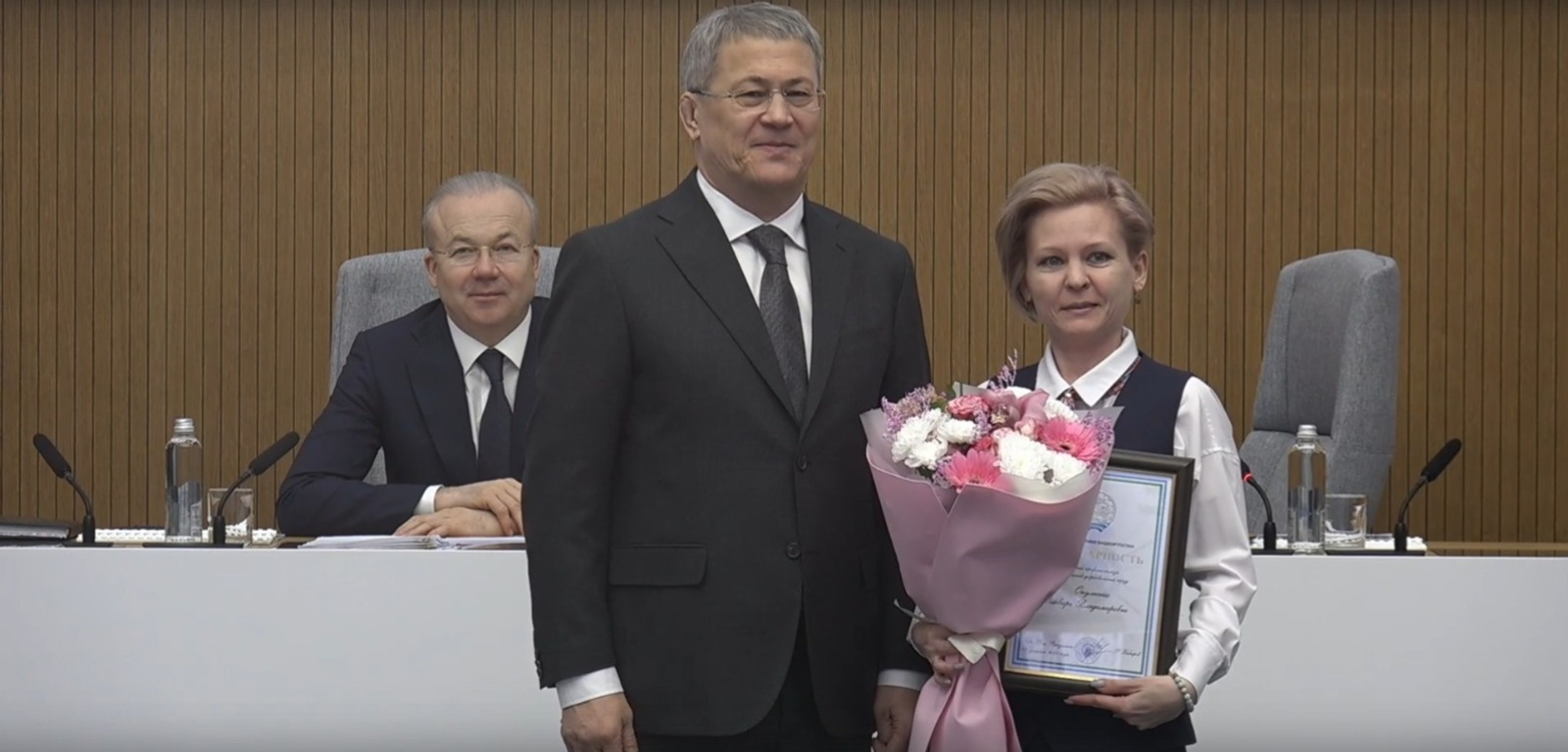 стоп-кадр видео / правительство РБ