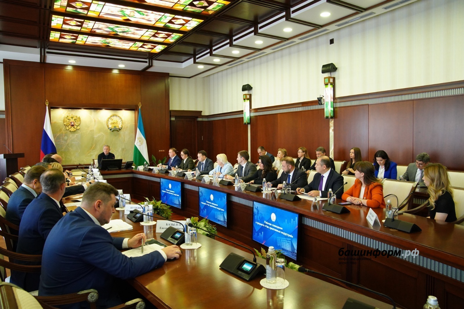 Олег Яровиков