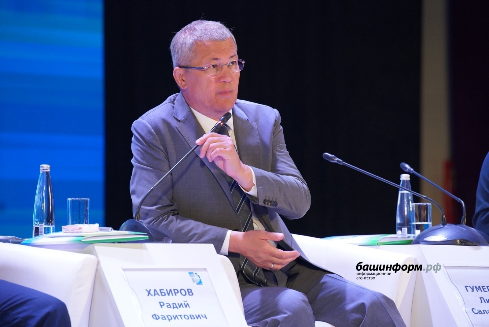 Олег Яровиков