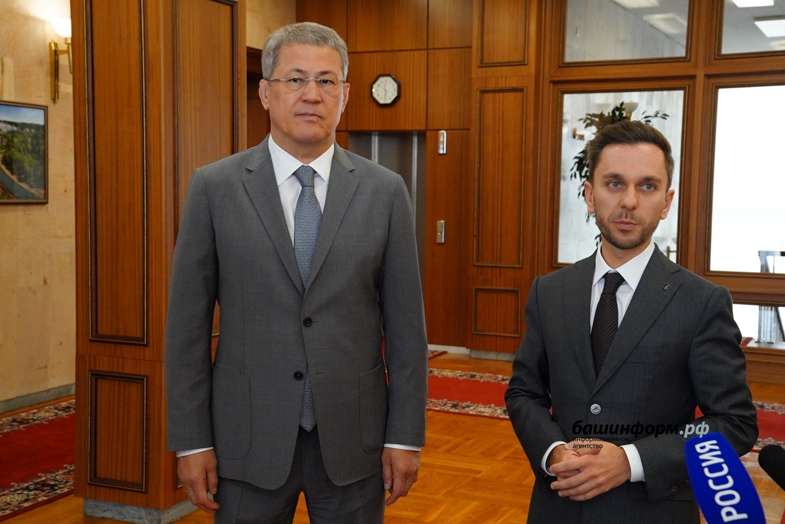 Олег Яровиков