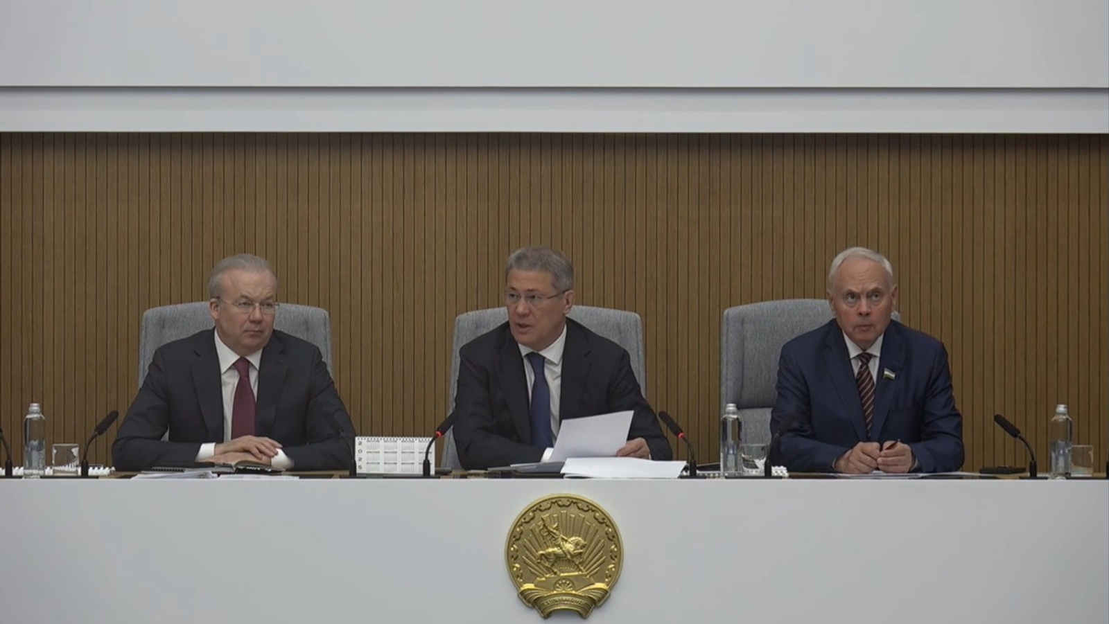 скриншот трансляции оперативного совещания правительства РБ